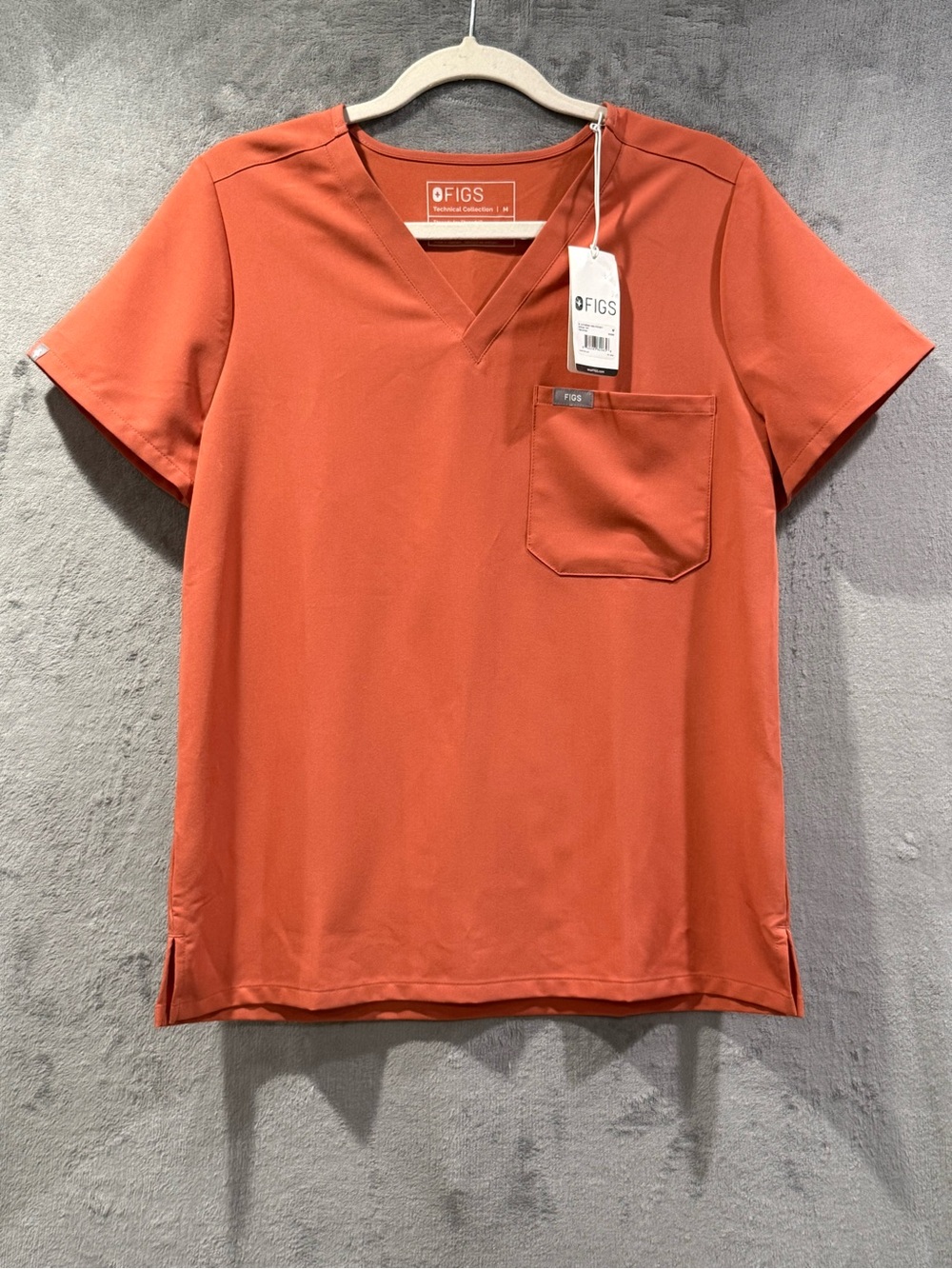 Figs Women's Catarina One Pocket Scrub Top in Spiced Cider Size Medium